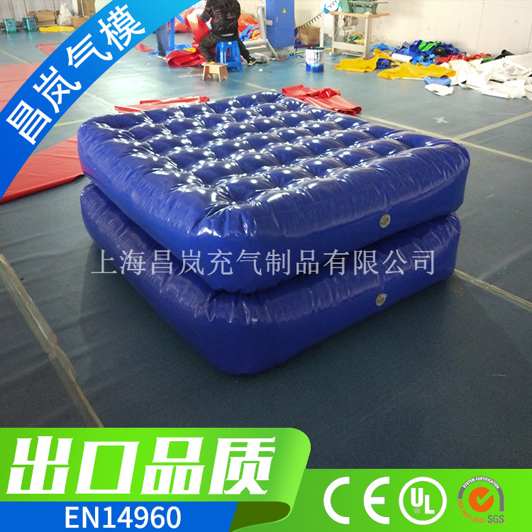 厂家定做 小的充气垫子 安全运动防范充气气垫定做 空气垫子定做 水上浮地充气浮起来的垫子